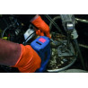 Mise en situation pompe à graisse électrique 20V SCHNEIDER 690 bars avec batterie Li-Ion 2Ah_ref SOD50450-2