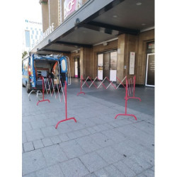 BARRIÈRE DE CHANTIER EXTENSIBLE EN ACIER ROUGE/BLANC - L MAXI 2,30M / H 1,08