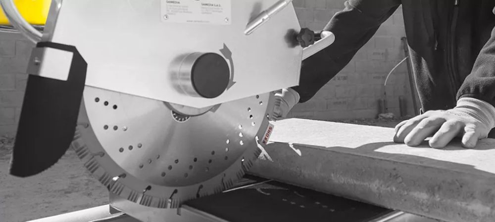 SAMEDIA_Spécialiste des outils diamantés pour les professionnels de la construction et TP